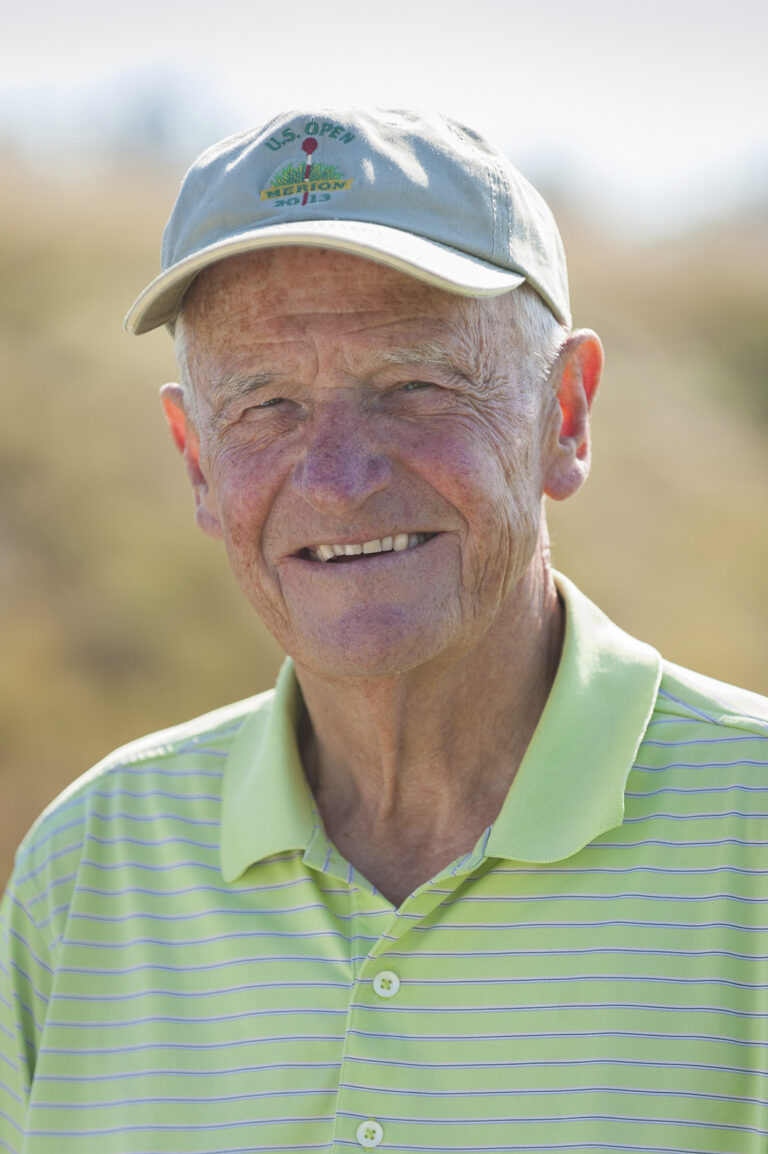 Blaine Newnham, former Register-Guard sports editor and Seattle Times columnist, dies at 82